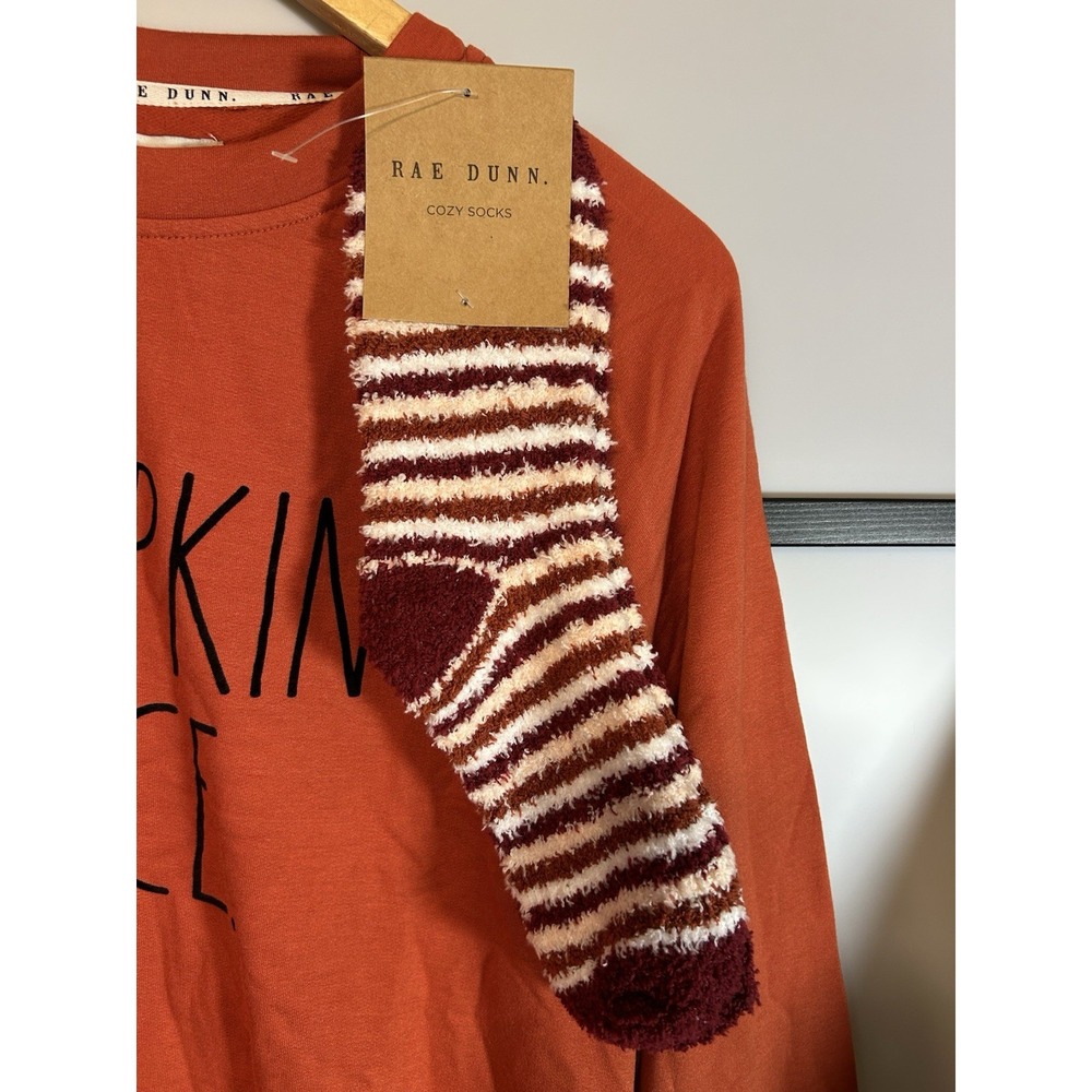 Rae Dunn Orange Pumpkin Spice Fleece Lined Sweatshirt & Socks Women's Size S NWT - Picture 4 of 9